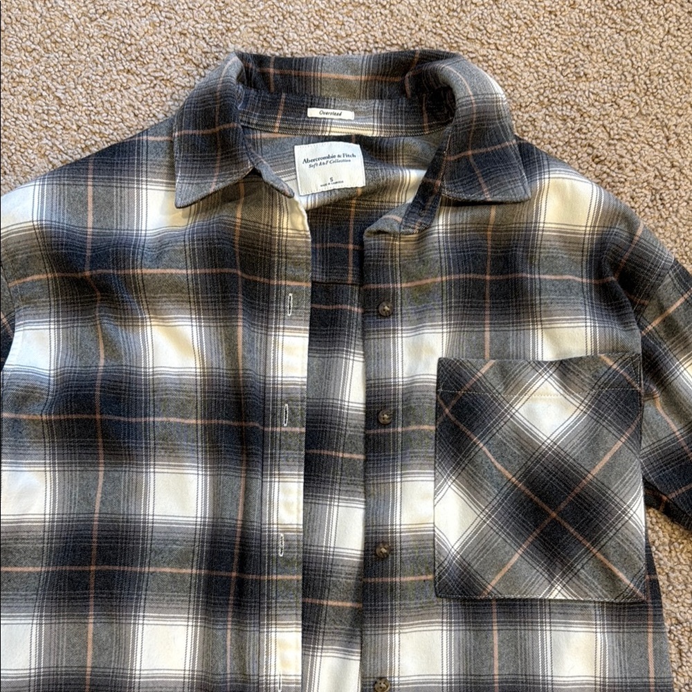 Abercrombie & Fitch Plaid Flannel Shirt — Gray, Cream & Light Pink